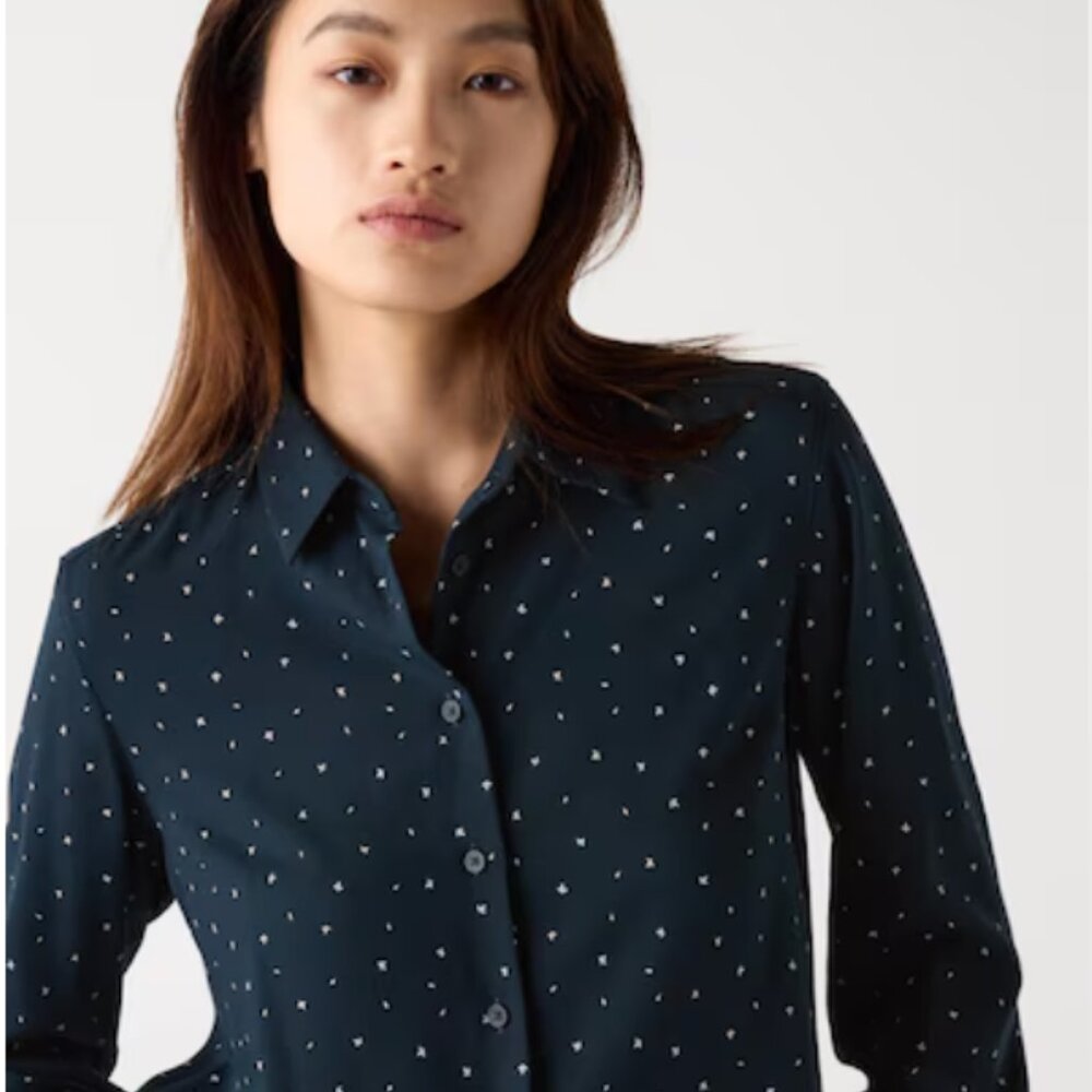 UNIQLO - long sleeve button down - size L